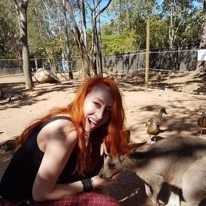 Meet your Posher, Jodee